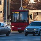 Два казанских перевозчика продают 31 красный автобус