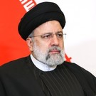 СМИ: Вертолет экс-президента Ирана Раиси рухнул от перегруза