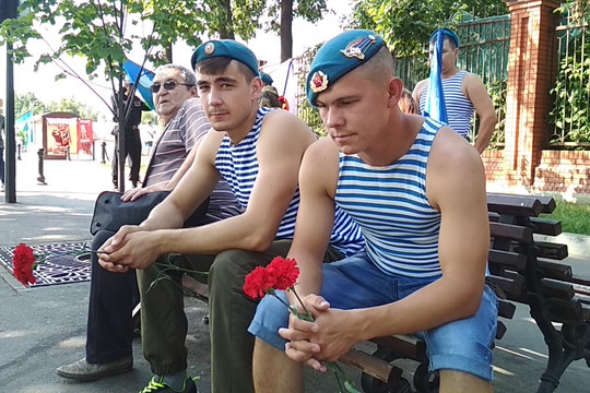 Десантники всей Казани собираются в парке им. Горького