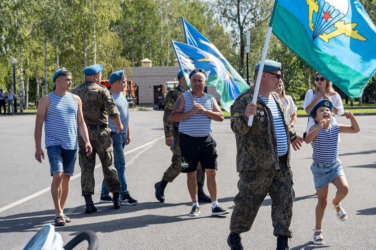 Как казанская десантура встречает День ВДВ