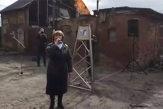 В Калининградской области на фоне трущоб устроили праздник в честь подключения газа