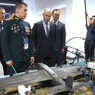 Путин: «Бороться с бюрократией даже мне сложновато»