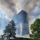 СМИ сообщили о 8 погибших при пожаре в офисном здании во Фрязино
