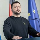 Зеленский заявил, что Украина не примет частичное приглашение в НАТО. Ранее он допускал остановку «горячей фазы» конфликта