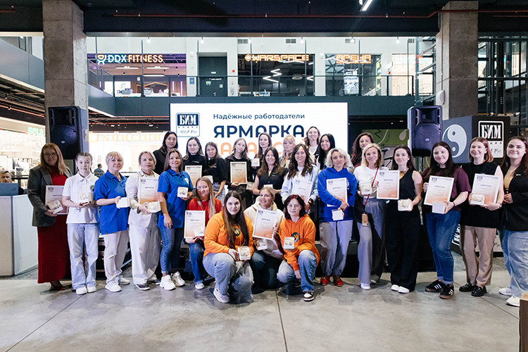 «Слушатель купил жене машину как у нашего ведущего – он был уверен в его словах»