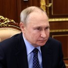 Путин предложил подумать о льготах на покупку вторичного жилья