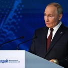  Путин заявил, что даже в НАТО есть те, кто проявляет интерес к тесной работе с БРИКС