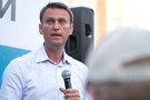 Врач Навального считает, что оппозиционера могли отравить 