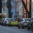 В этом году на платных парковках Казани организуют еще 2,5 тысячи машино-мест