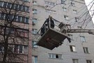 В Казани оборвался громоотвод и повис над подъездом жилого дома