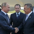 Путин объявил благодарность Минниханову за трассу М12