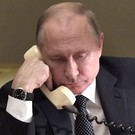 Путин поручил ФСБ и МВД найти бабушку, которая загадала поговорить с ним по телефону, но не оставила номера