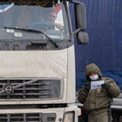 Казахстан начал задерживать российские фуры с товарами из Европы