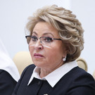 Матвиенко попросила коллег разделять личное мнение и позицию сенатора