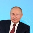 Песков: если Путин пойдет на выборы, с ним никто не сможет конкурировать
