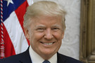 Дональд Трамп внезапно отменил визит в Польшу