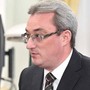 Экс-глава Коми Гайзер приговорен к 11 годам колонии строгого режима. Он вышел из суда с улыбкой