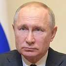 Кремль объяснил, почему Путин не прививается от COVID-19