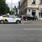 В Казани, на перекрестке улиц Гоголя и Горького, произошла сильная авария – есть пострадавшие