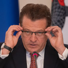 Метшин посоветовал «ворчунам» начать с себя: «Надо менять жизнь всем вместе»