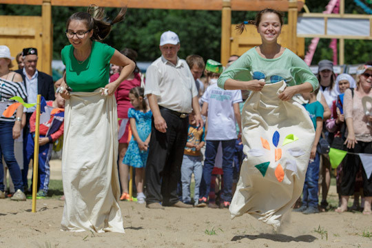 Гуляем на Сабантуе в Елабуге, а ночью ставим опыты в КФУ