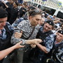Полиция разогнала акцию в поддержку Ивана Голунова в Москве. Как это было