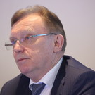 Когогин предложил ввести квоту на электрокары в такси