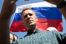 СМИ: Навальный покинул Россию