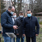 Во дворах и подъездах домов Казани устанавливают специальные QR-коды