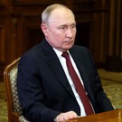 Путин: «Не хочу никого из наших либералов ругать»