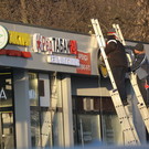 Власти Нижнекамска объяснили, почему сносят ларьки на остановках: «Безопасность и эстетика»