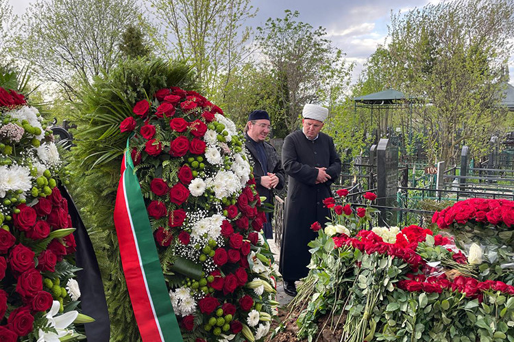 В Москве простились с Ренатом Ибрагимовым
