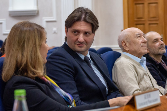 Аюпова и Запашный ищут директора Казанского цирка