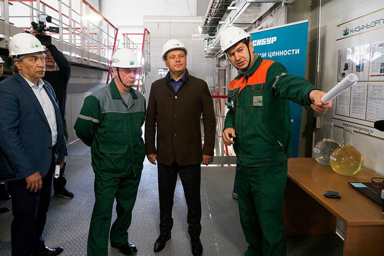 Метшин посетил новую станцию водоподготовки «Казаньоргсинтеза»