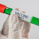 Более половины казанцев выступили против вакцинации от COVID-19