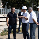 «Не сидим сложа руки»: Метшин проверил замену трубопровода, обеспечивающего теплом 64 тысячи казанцев 