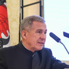 Минниханов о еде на предприятиях: «Над людьми не издевайтесь»