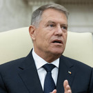 Президент Румынии отозвал свою кандидатуру на пост генсека НАТО