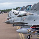 СМИ: Украина получила только 10 из 76 обещанных истребителей F-16