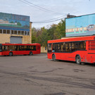 В ассоциации АТП РТ объяснили, почему автобус в Казани ехал с разбитым стеклом