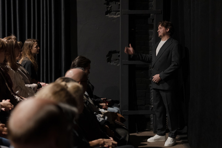 Казанский театр SDVIG открыл 10-й сезон