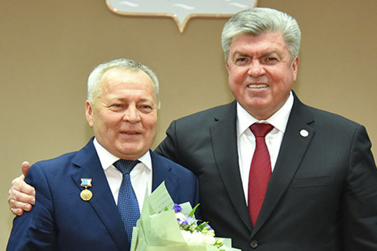 «Руководитель исполкома – не царский червонец!»: какими словами Магдеев провожал Абдуллина
