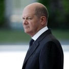 Шольц назвал очень сложным вопрос об изъятии активов России