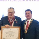 Евгений Богачев стал почетным гражданином Казани