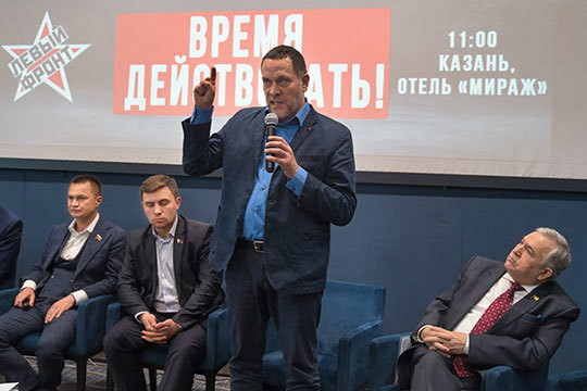 В Казани рассказали, каково коммунисту быть главой города