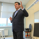 Метшин призвал оперативно расследовать все ложные вызовы о минировании школ