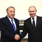 Путин и Назарбаев провели частную встречу в Москве 