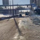На улице Амирхана в Казани откачали воду после прорыва – движение открыто 