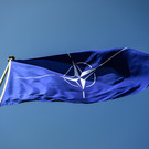 Telegraph: Украину не зовут в НАТО из-за коррупции в стране