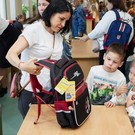 По инициативе депутата Госдумы Ирека Богуславского более тысячи первоклассников получили школьные ранцы и наборы канцтоваров
